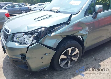 2018 Subaru Forester 2.5I Premium z USA, uszkodzony, nr VIN JF2SJAGC3JH468997